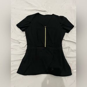 Jaanu tulip black scrub top